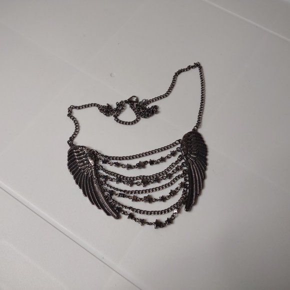 Dark Wings And Stars Necklace Adjustable 21 To 23 Inches Long - Picture 4 of 10